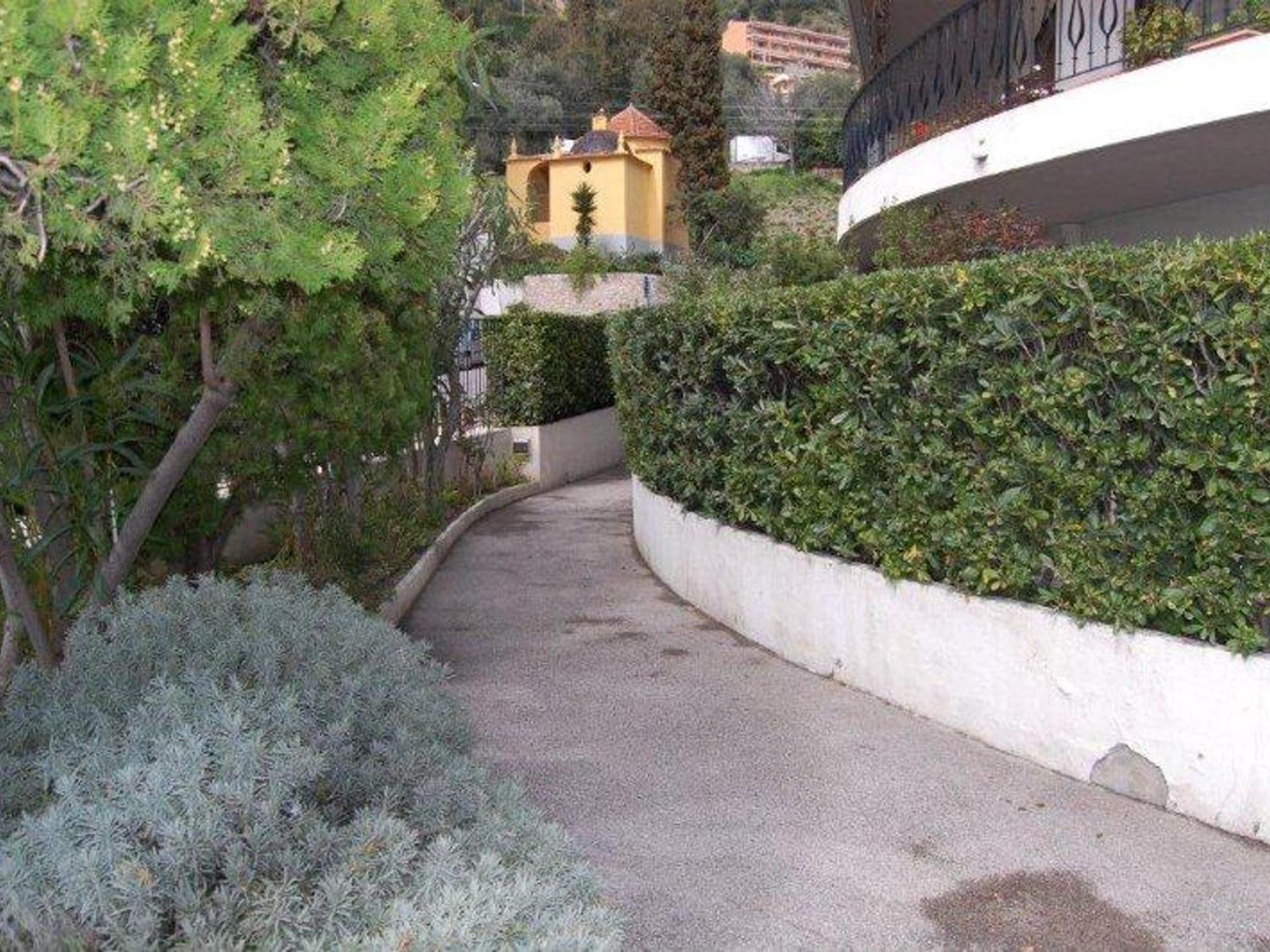 Studio Moderne Avec Terrasse Proche Plages Et Centre, Wifi Gratuit - Fr-1-196-216 Menton Dış mekan fotoğraf